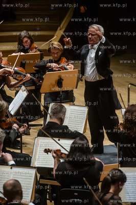 Gdansk. Sala Koncertowa Polskiej Filharmonii Baltyckiej....