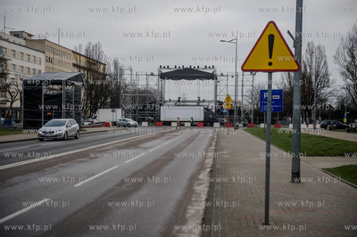 Gdynia. Skwer Kościuszki. Budowa sceny przeznaczonej...