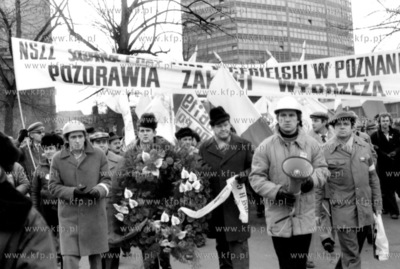 Odsloniecie Pomnika Poleglych Stoczniowcow w Gdansku.
Ludzie...