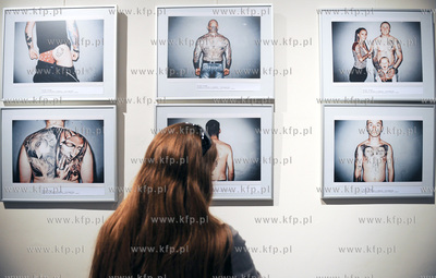 Gdansk. Nadbaltyckie Centrum Kultury. Uroczystosc wreczenia...