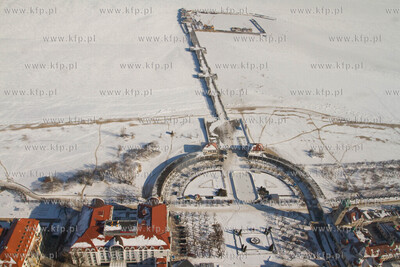 Zdjecia lotnicze zamarznietej Zatoki Gdanskiej. Nz....