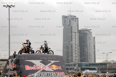 Gdynia, Skwer Kosciuszki. Red Bull X-Fighters Jams....