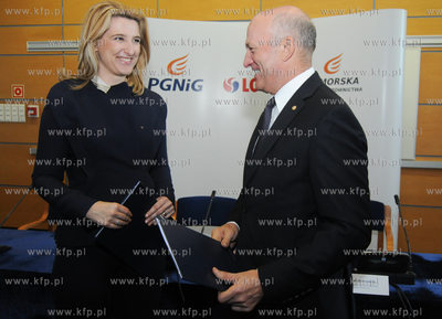 Podpisanie porozumienia miedzy Grupa LOTOS SA i Polskim...