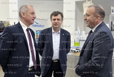 Panstwowa Galeria Sztuki w Sopocie. Kampania wyborcza...