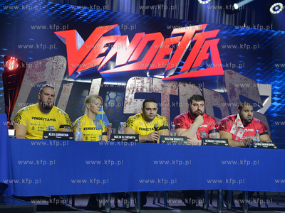 Hala Sportowo - Widowiskowa w Rumi. Konferencja prasowa...