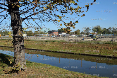 Budowa Muzeum II Wojny Swiatowej na ul. Walowej nad...