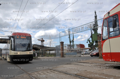 Jana z Kolna w Gdansku. Na bramie nr 3 prowadzacej...