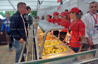 Otwarcie Gdanskiej Strefy Kibica na Placu Zebran Ludowych....