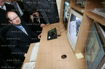 Uroczyste otwarcie centrum monitoringu z udzialem prezydenta...