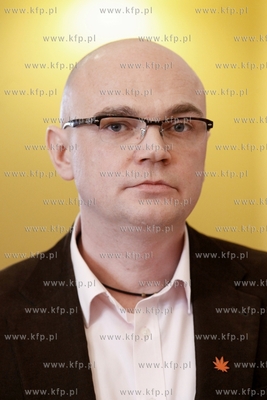 Prezentacja kandydatow Europy Plus do europarlamentu...