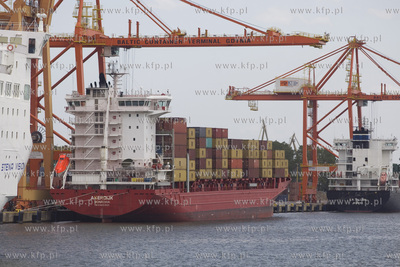 Gdynia. Bałtycki Terminal Kontenerowy.
25.05.2015
fot....