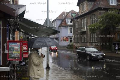 Obfite opady deszczu w Gdańsku. Nz. ul. Do Studzienki.
14.07.2016
fot....