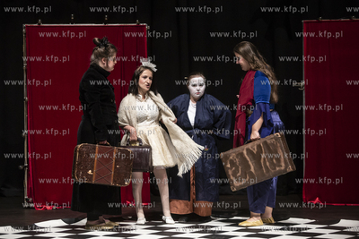 Festiwal Świat Mało Znany. Przegląd teatralny w...