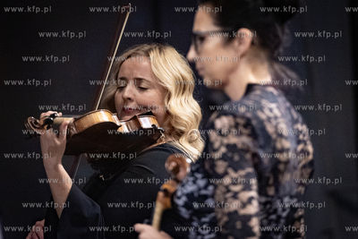 Opera Leśna.  Koncert z okazji Międzynarodowego Dnia...
