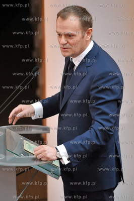 Obchody 40-lecia Uniwersytetu Gdanskiego. n/z premier...