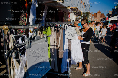 Gdansk. Jarmark Dominikanski. Stoiska na ul. Szerokiej.
04.08.2011
fot....