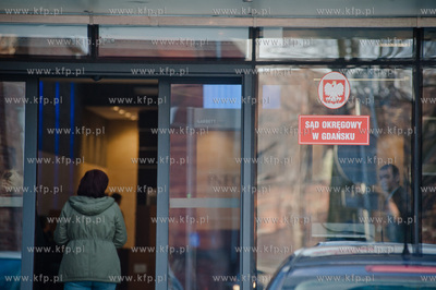 Gdansk. Budynek Sadu Okregowego przy ul. 3 Maja.
03.12.2012
fot....