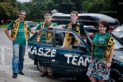 Gdansk. Parking przed Urzedem Marszalkowskim. Marszalek...