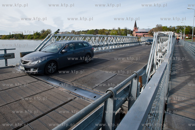 Gdansk. Sobieszewo. Odremontowany most pontonowy.
06.05.2014
fot....