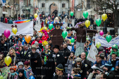 Gdansk. Wspolny przemarsz pod haslem Radoscia powitaj...