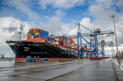 Gdansk. Terminal kontenerowy DCT. Kolejne zawiniecie...