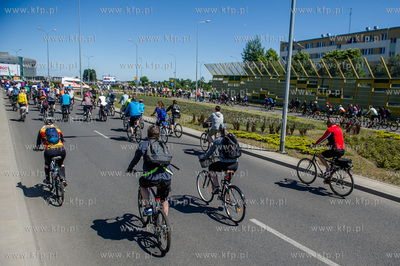 Gdansk. Droga Zielona. Wielki Przejazd Rowerowy.
12.06.2016
fot....