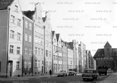 Ulica Szeroka w Gdańsku. (lata60).
1963
0002253z
Fot....