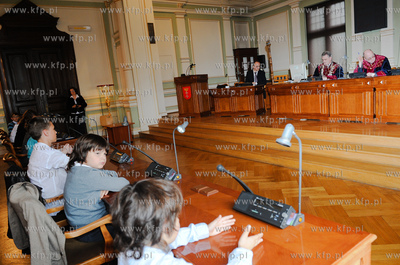 Gdansk. Rada Miasta. Z okazji dnia dziecka, miejsce...