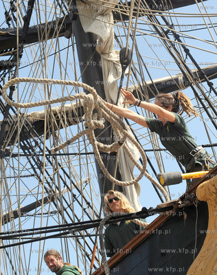 Gdansk. HMS Bounty, replika XVIII wiecznego zaglowca...