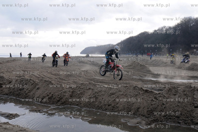 XX Final WOSP w Gdyni. Zawody Motocrossowe na Plazy...