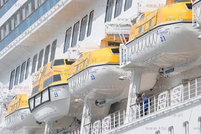 Wycieczkowiec Costa Pacifica zawinal do portu w Gdyni....