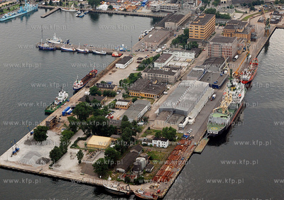 Gdynia. Tereny Dalmoru z lotu ptaka 18.07.2007 Fot....