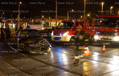 Do groznie wygladajacego wypadku doszlo ok godz. 19...