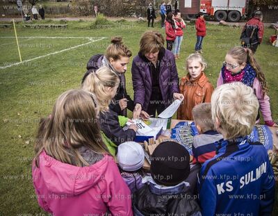 Sulmin (gmina Zukowo). Pierwszy Bieg Sztafetowy Firm...