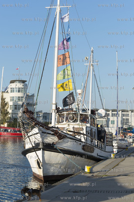 Gdynia. Pruchno i Rdza 2018 - X Zlot jachtów z duszą....