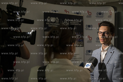 Gdynia, Centrum Nauki Experyment. Prezentacja bolidu...