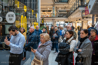 Gdańsk, Centrum Handlowe Manhattan. Spotkanie promocyjne...
