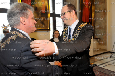 Gdansk. Ratusz Glownomiejski. Uroczysta sesja Rady...