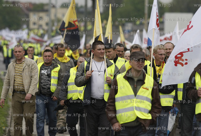 Gdansk. Demonstracja ponad 3 tys. zwiazkowcow z Grupy...
