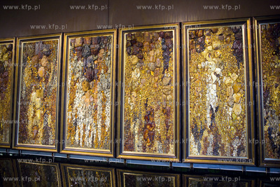 Europejskie Centrum Solidarności. Wystawa prac bursztynnika...