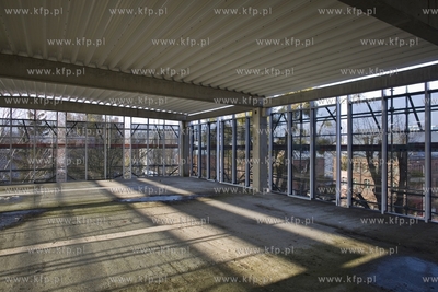 Tzw. Szkieletor przy ul. Słowackiego w Gdańsku, zmienia...