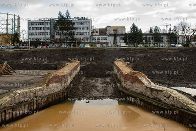 Gdańsk, skrzyżowanie ulic: Rybaki Górne i Wałowa....