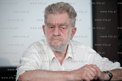 Gdansk. Sala BHP Stoczni Gdanskiej. Otwarte spotkania...