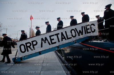 Port Wojenny w Gdyni. Ceremonia ostatniego opuszczenia...