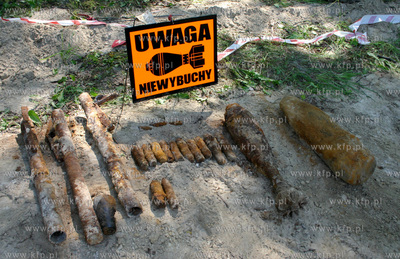 Arsenal amunicji znaleziony w poblizu plyty stadionu...