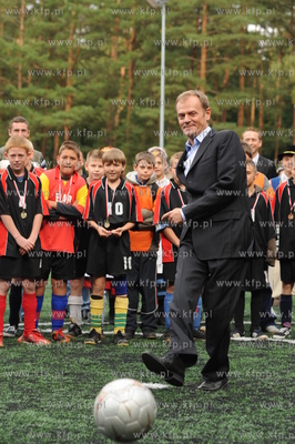 Garczyn kolo Koscierzyny. Otwarcie kolejnego boiska...