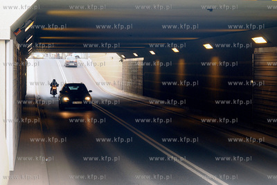 Sopot. Tunel pod ulica Boh. Monte Cassino

23.04.2009

Fot....