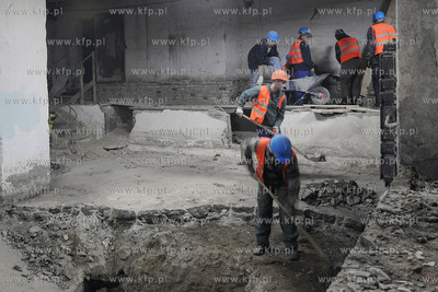 Trwa Remont i przebudowa dworca kolejowego Gdynia Glowna,...