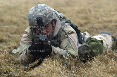 Cwiczenia 150 amerykańskich zolnierzy z niemieckiej...