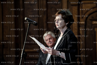 Gdansk. Dwor Artusa. Wreczenie nagrod w plebiscycie...